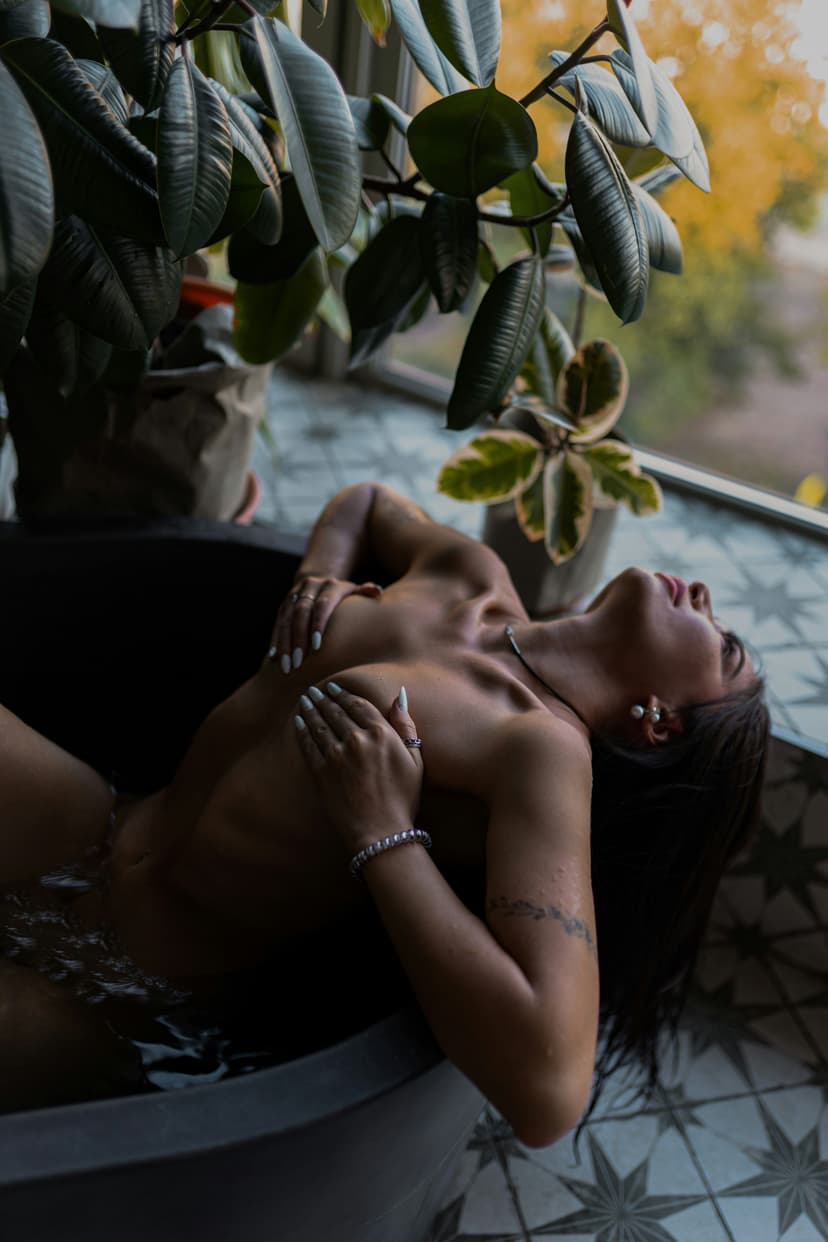 Skincare intime vs hygiène intime : comprendre la différence